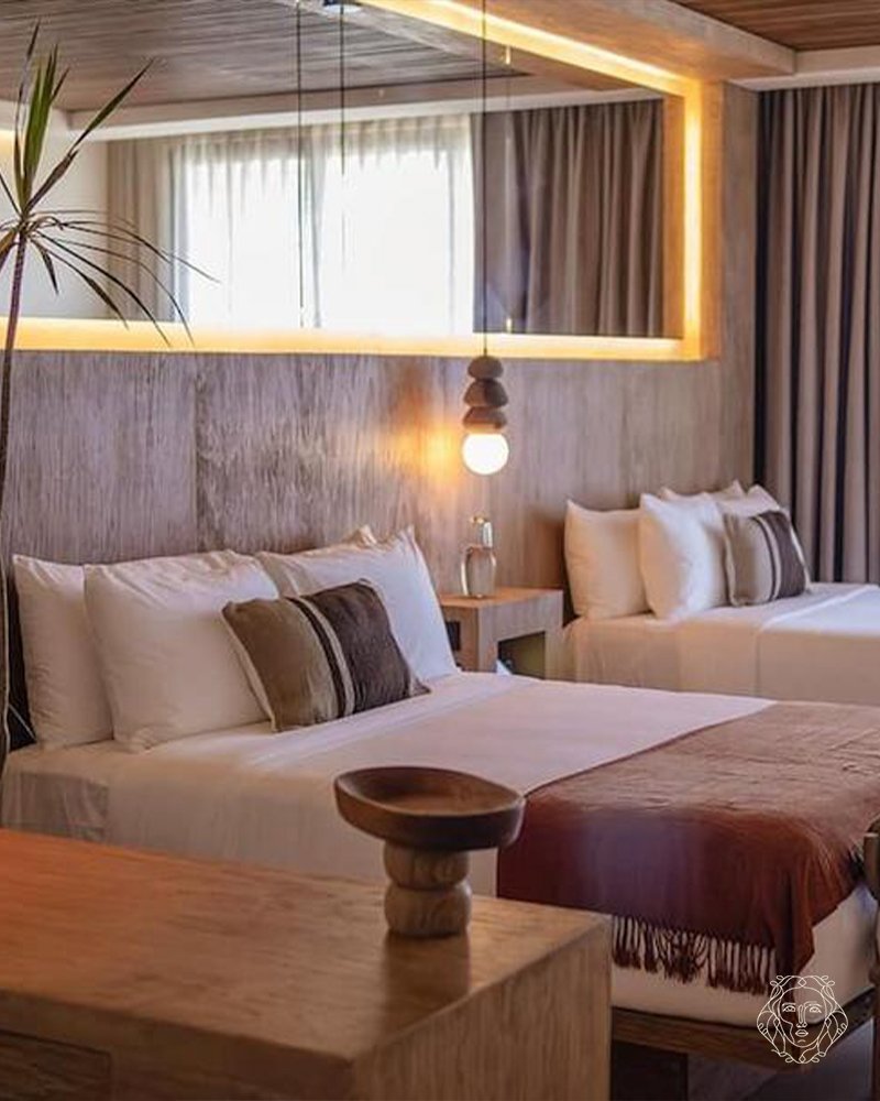 Iluminación CU29 en República Pagana Hotel, La Paz