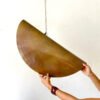 Lámpara colgante semiesférica de latón martillado DOBLADA 70